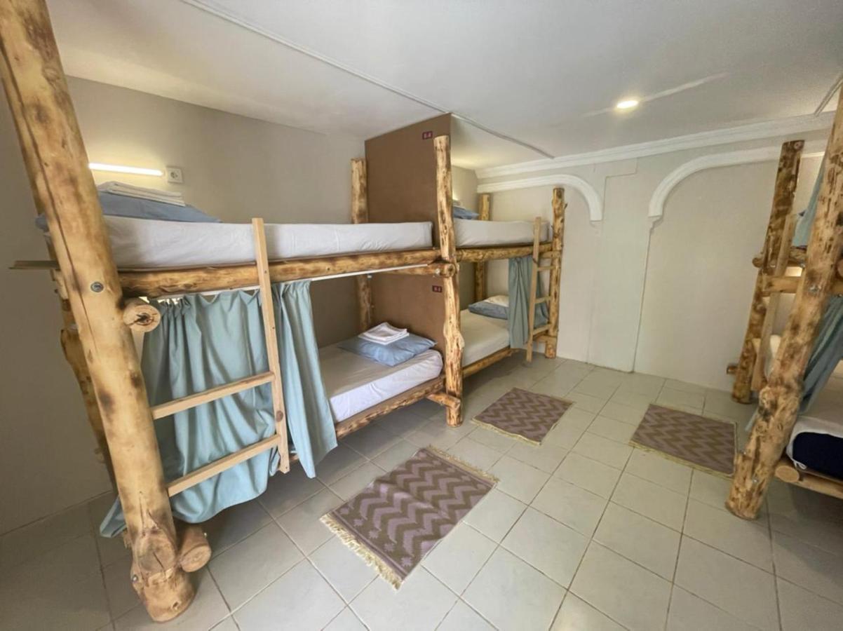 Letto a Castello in Dormitorio Femminile