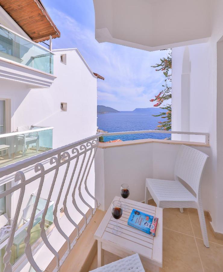 Double Room Side Sea View