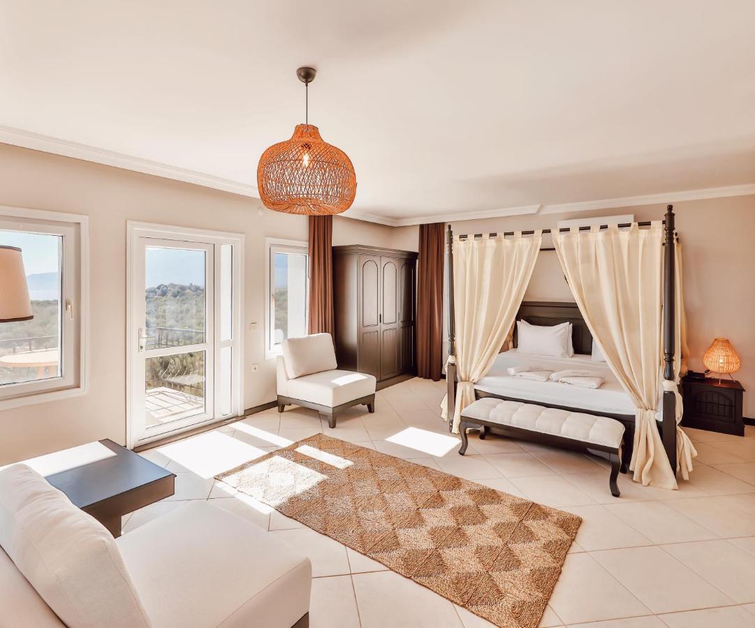 King Suite with Sea View