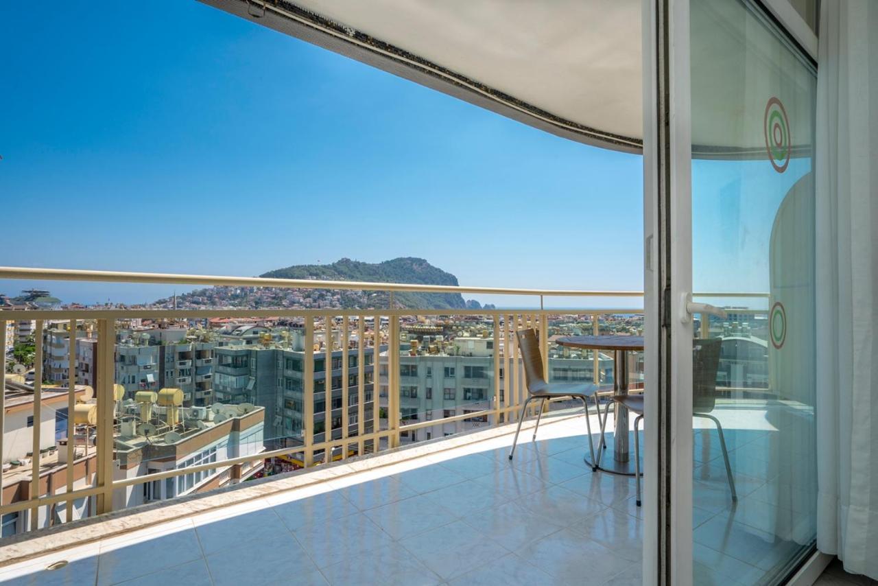 Suite with Sea View
