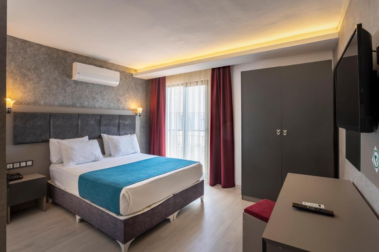 Large Double Room