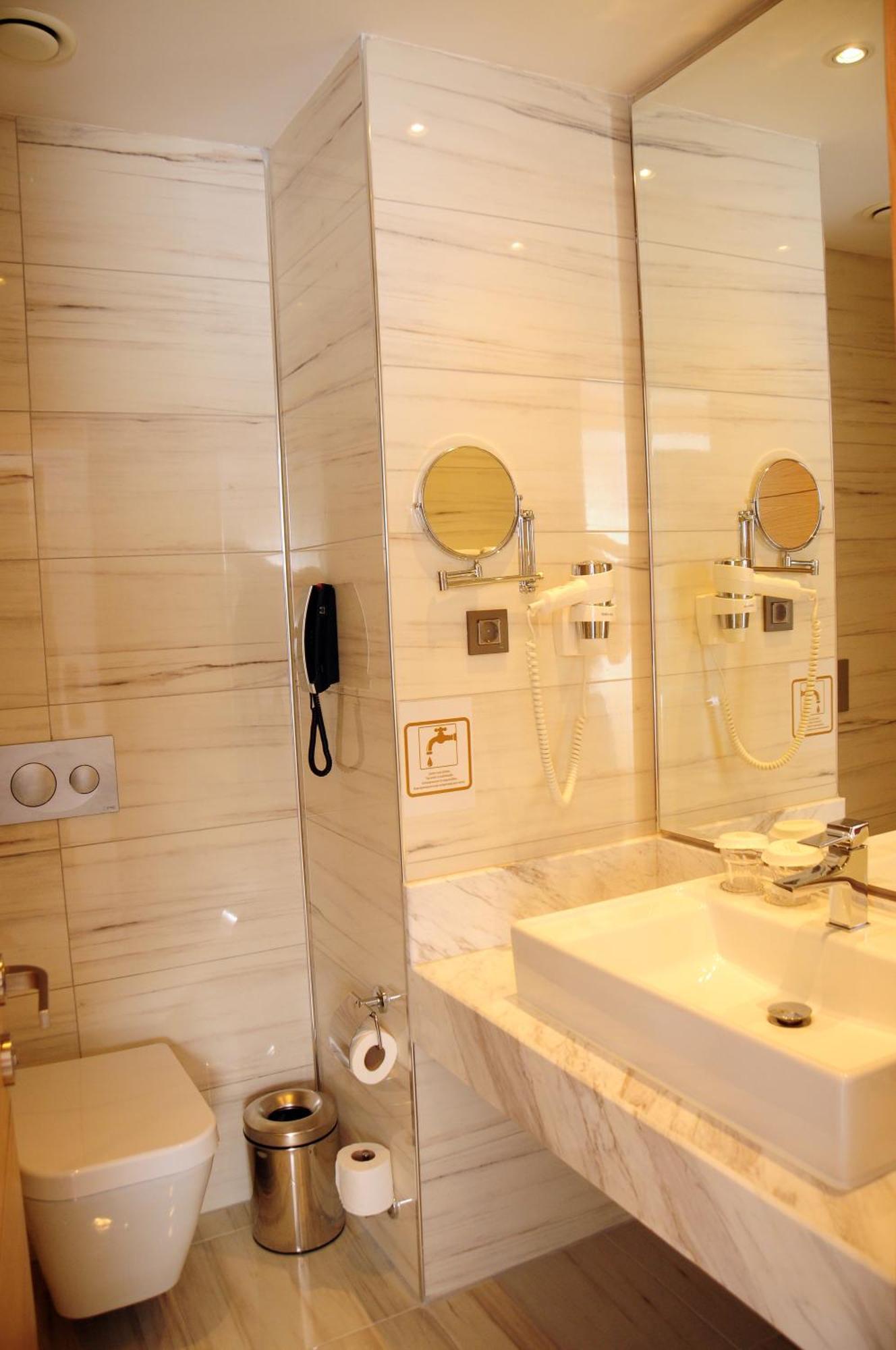 Suite with  Spa Bath and Sea View,1209783277:JPEG