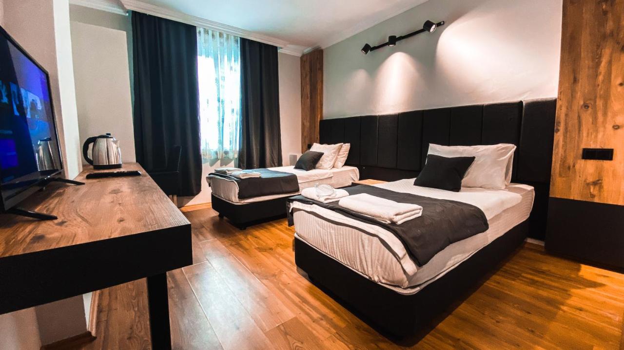 Chambre Lits Jumeaux - Vue sur Ville