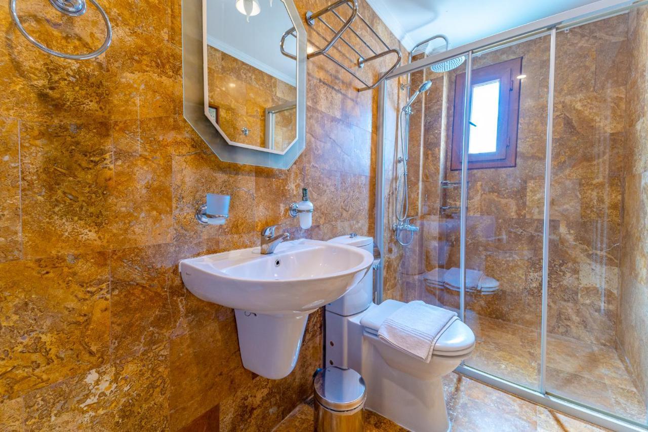 One-Bedroom Villa