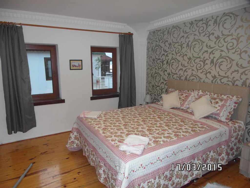 Apartment,135357720:JPEG