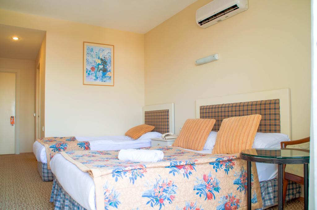 Double or Twin Room,130439129:JPEG
