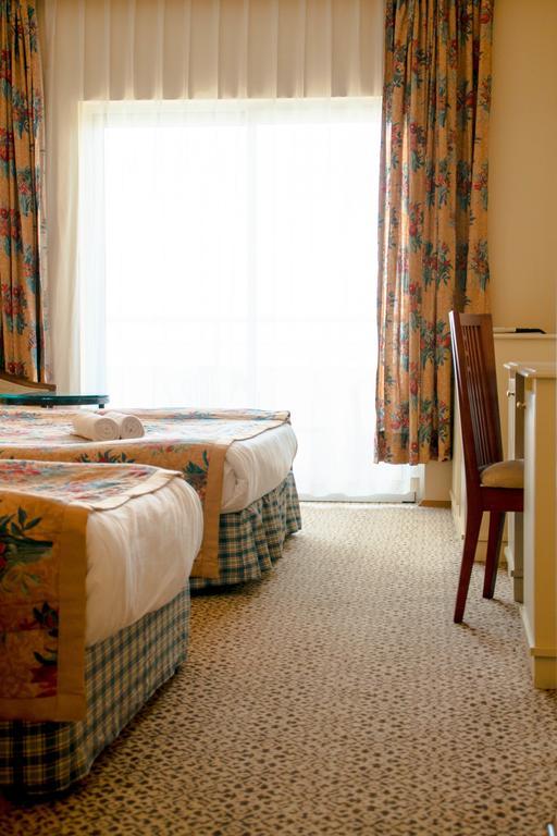Single Room,130439125:JPEG