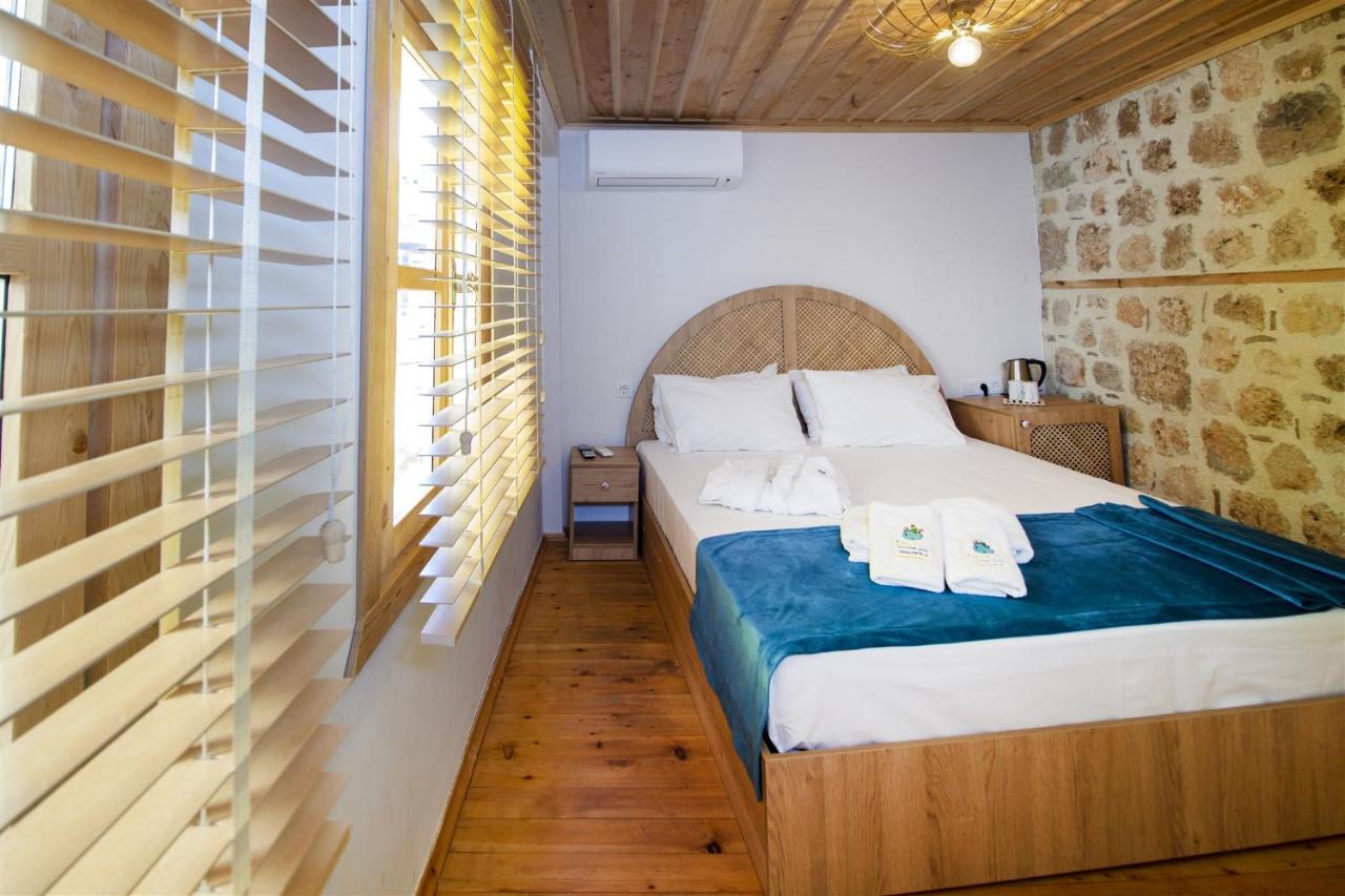 Double Room,1356710075:JPEG