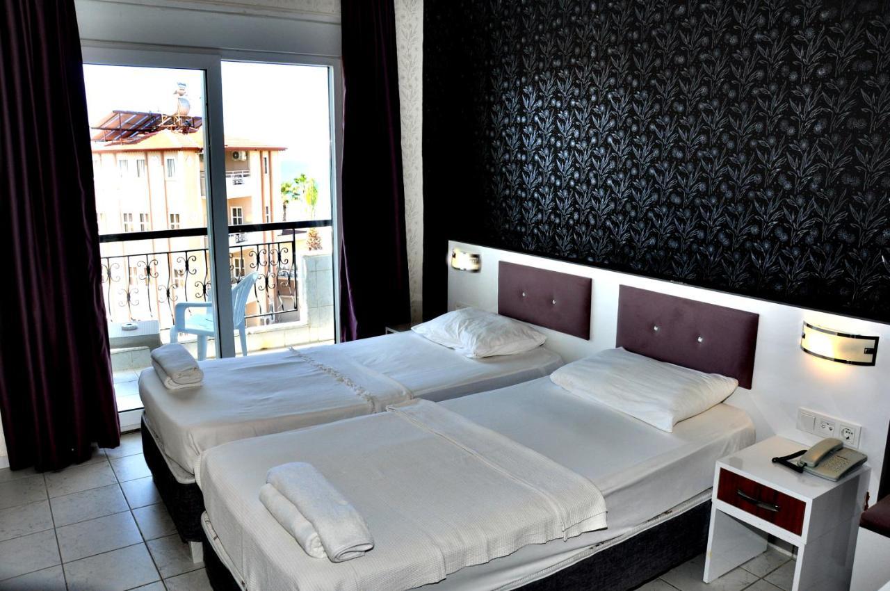 Double Room,1381522982:JPEG