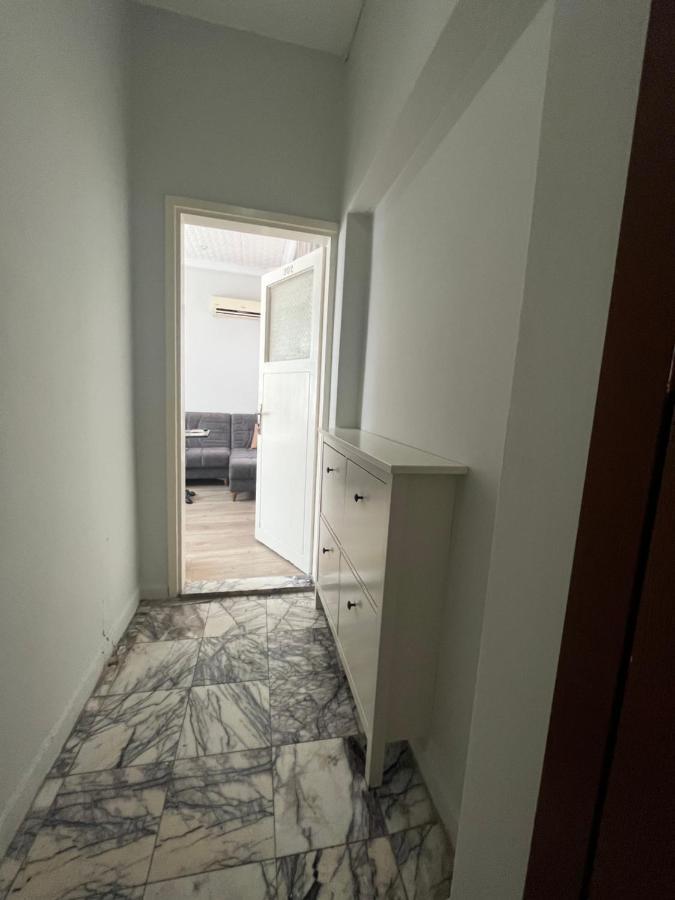 Studio with Sofa Bed