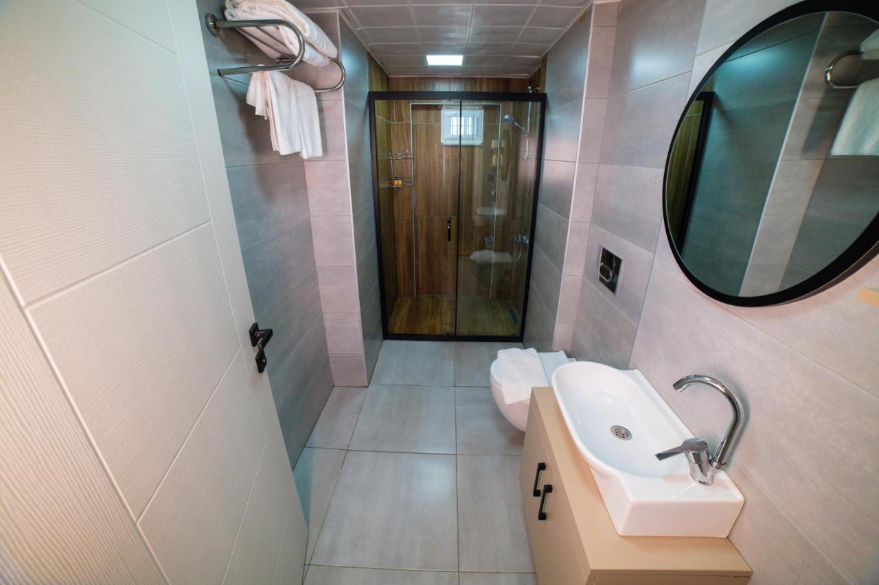 Deluxe Apartment,1415947695:JPEG