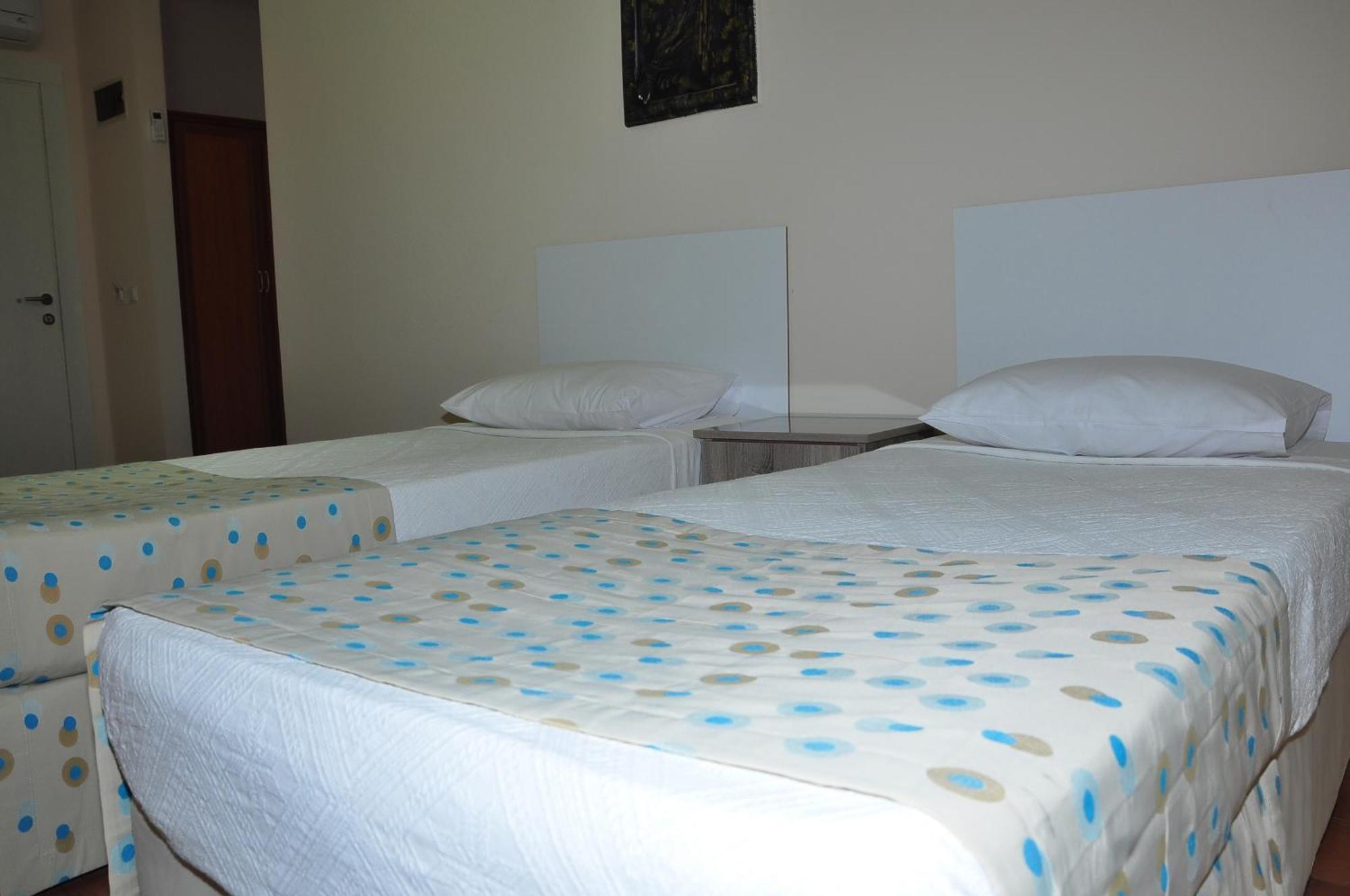 Family Suite,1274935315:JPEG