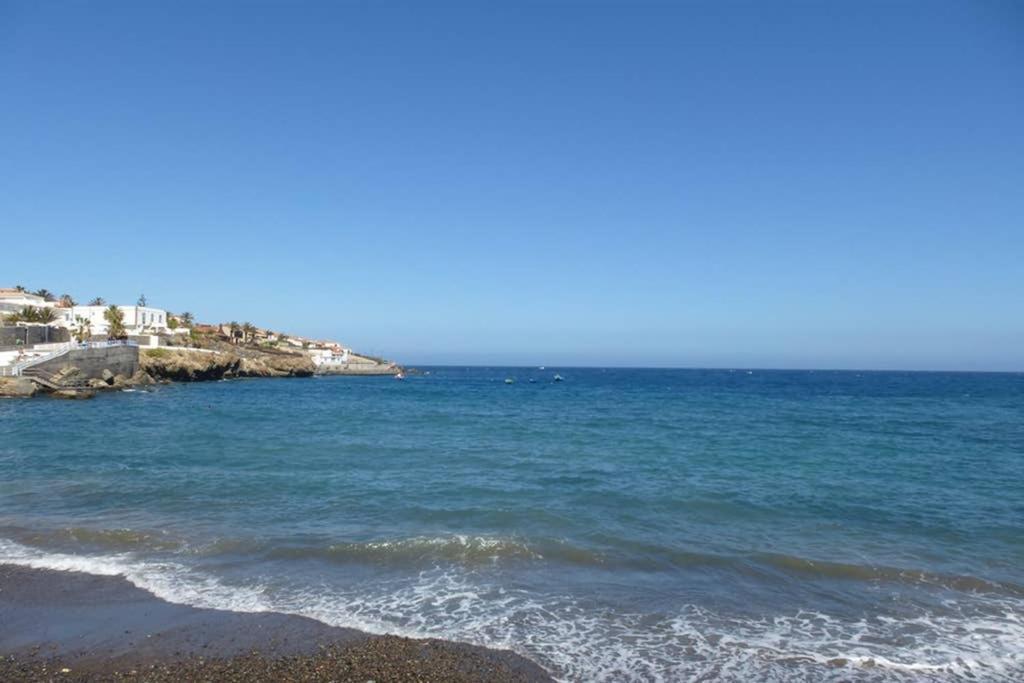Three-Bedroom Apartment Sea View