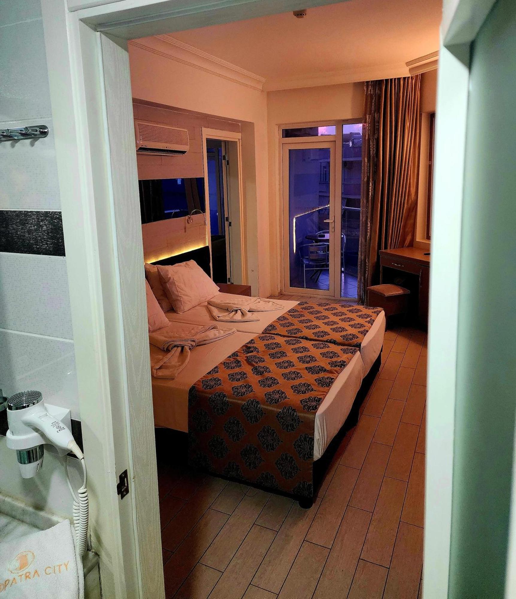 Deluxe Çift Kişilik veya İki Yataklı Oda - Balkonlu