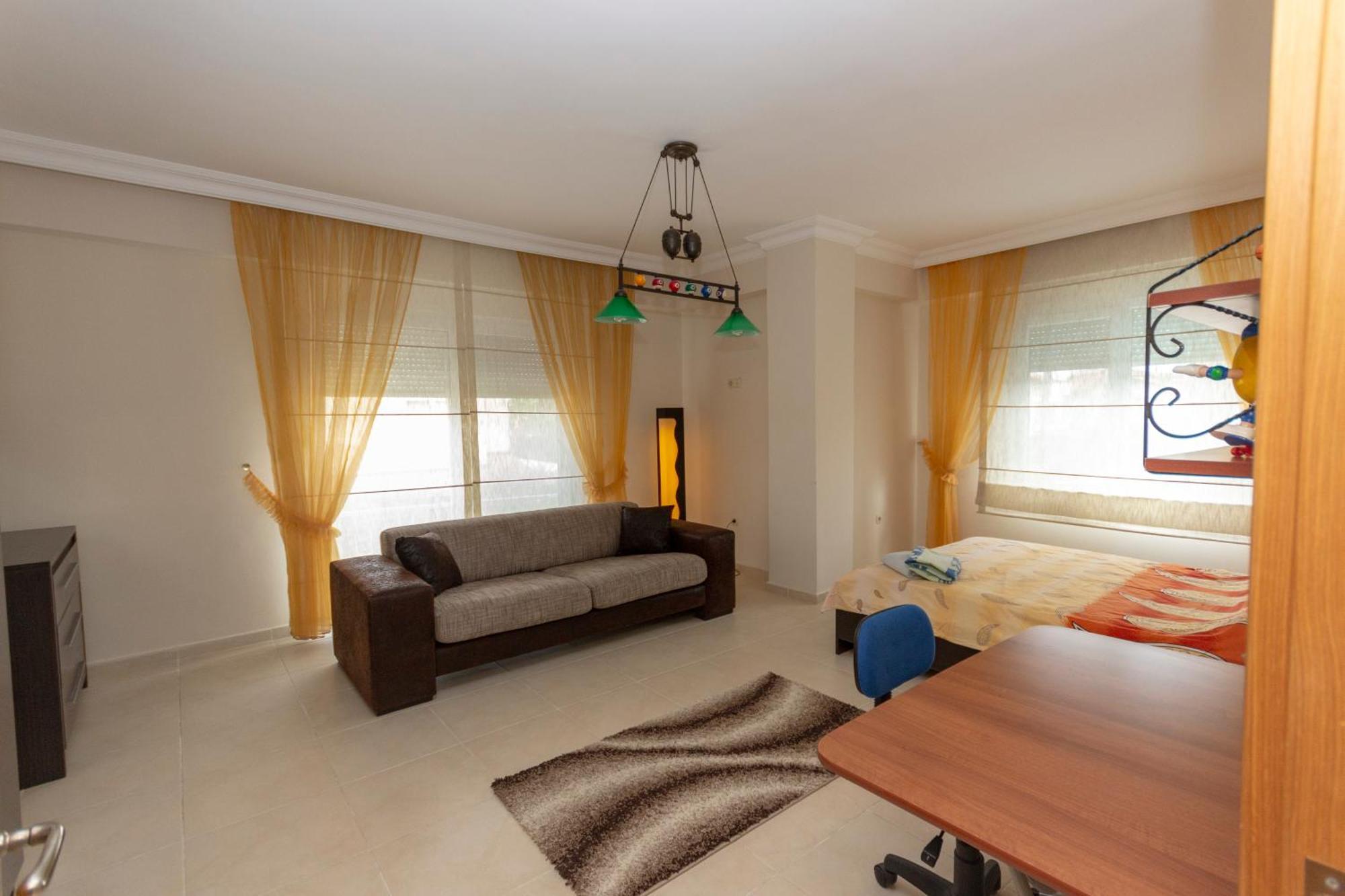 Villa with Private Pool,1538265406:JPEG