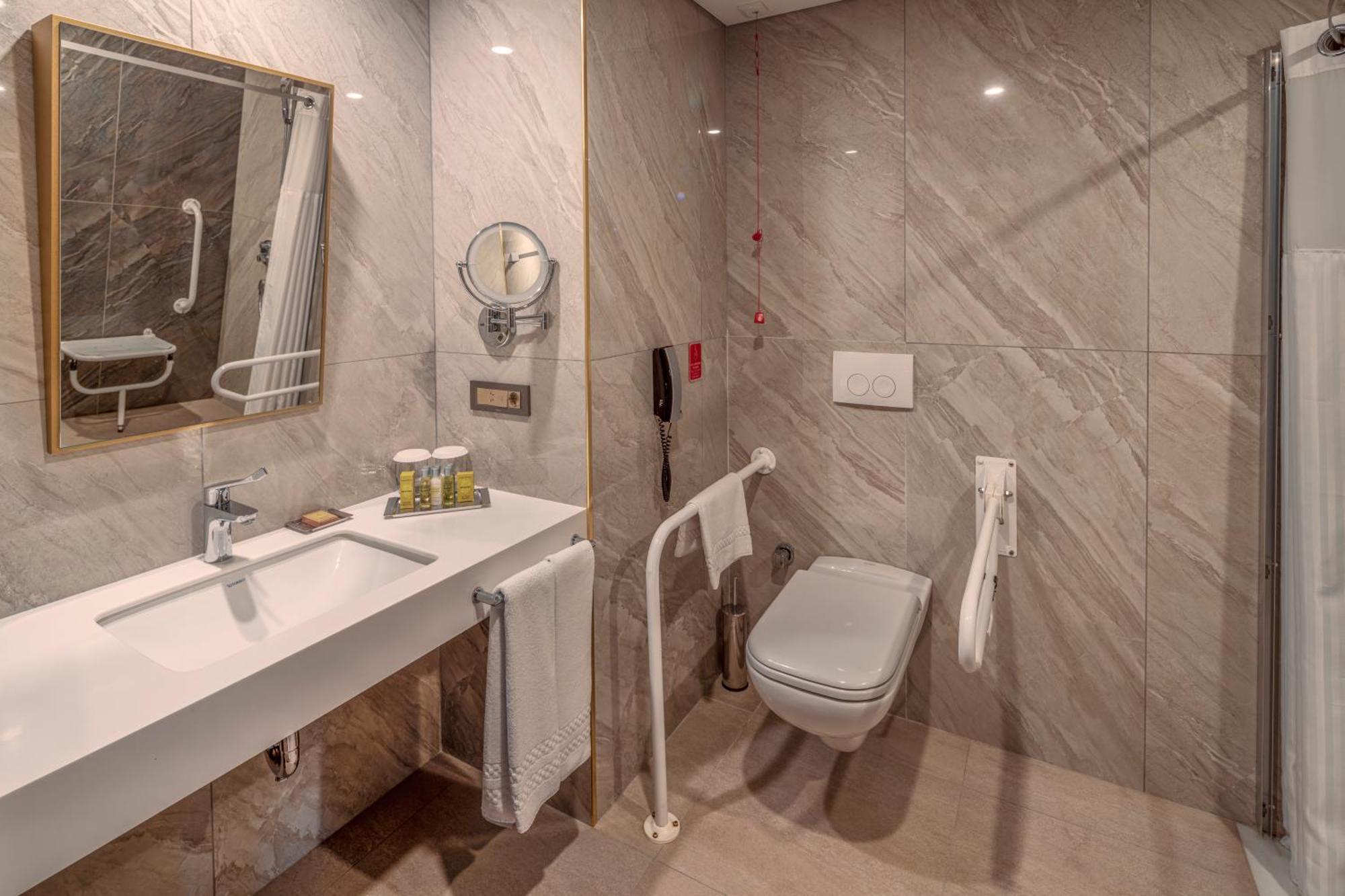 King Room Mobility Accessible