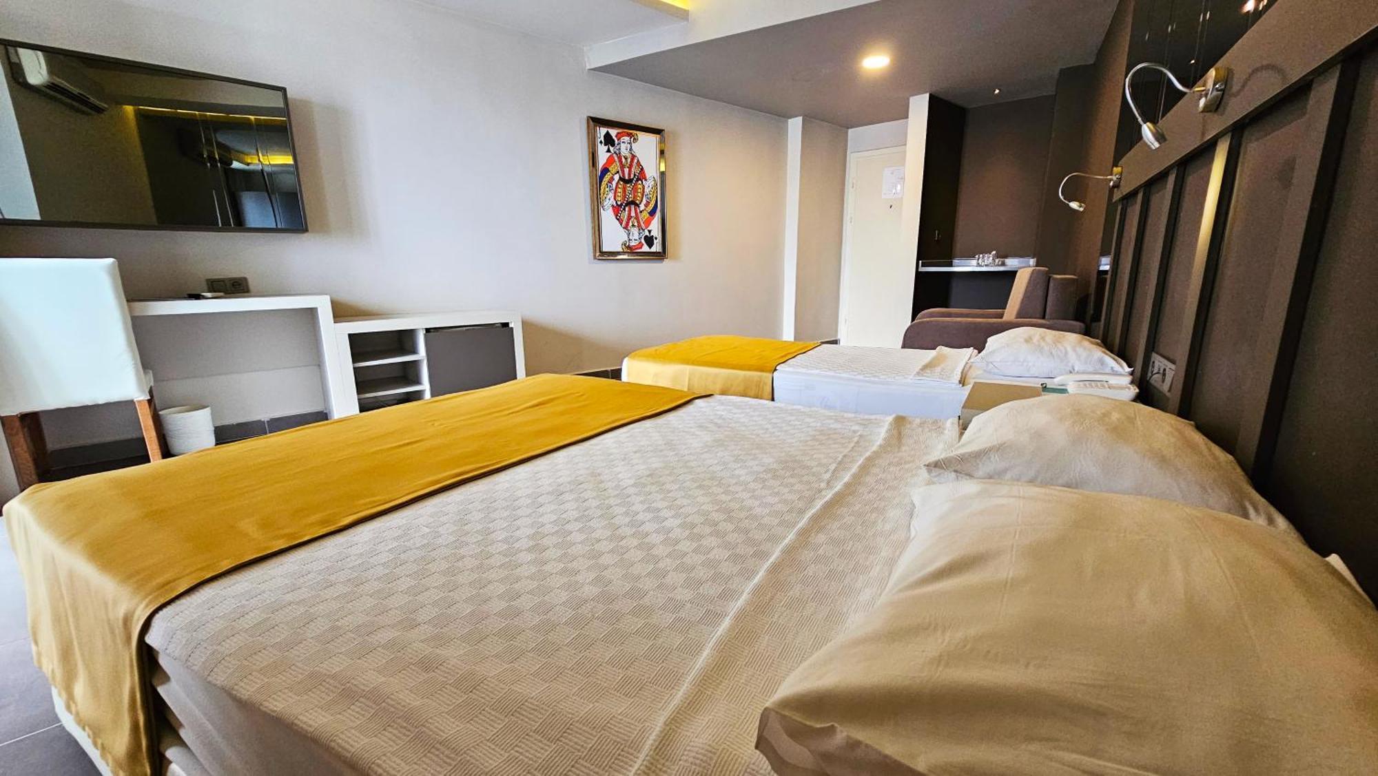 Standard Single Room