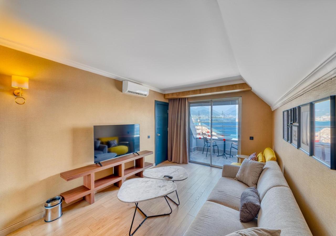 1+1 Connection Room Sea View,1550200348:JPEG