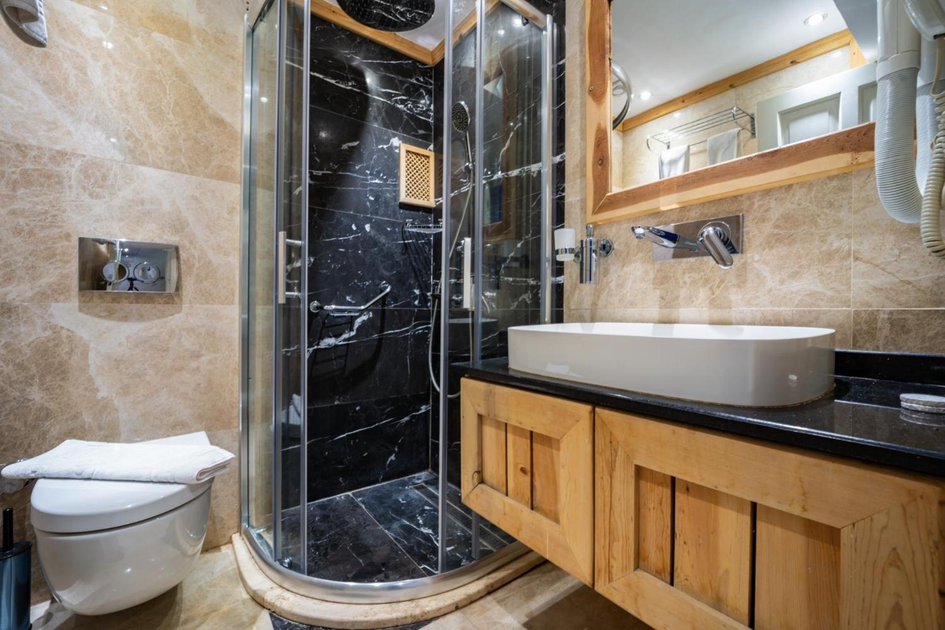 Double or Twin Room Pool View