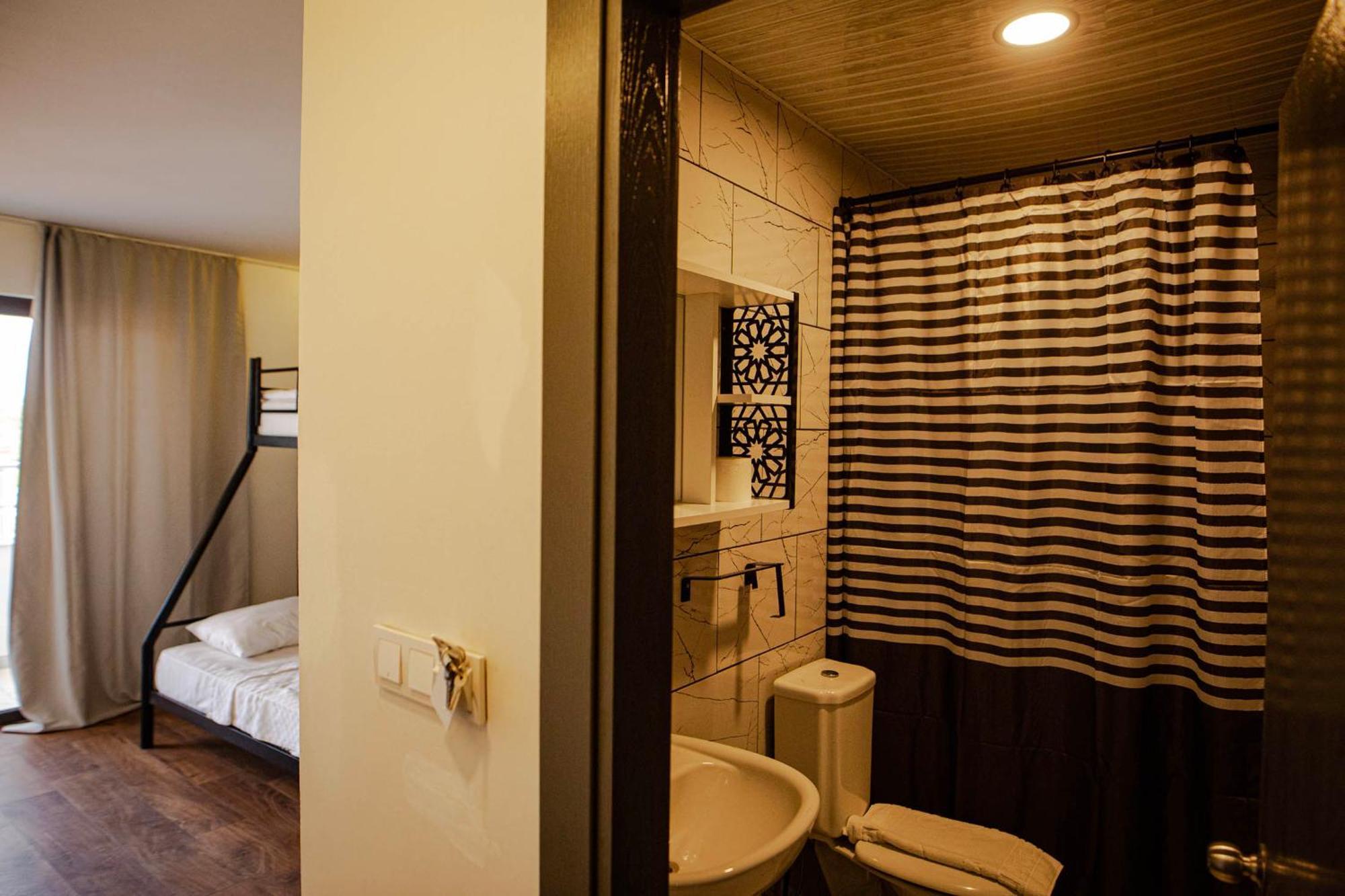 Basic Triple Room