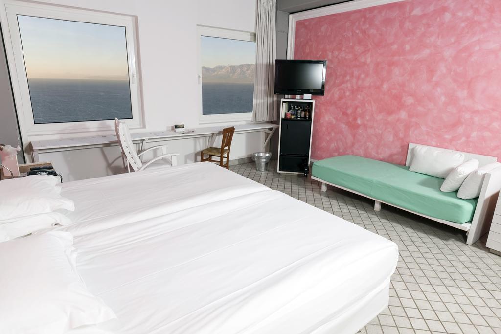 Camera Matrimoniale/Doppia con Letti Singoli con Vista Mare