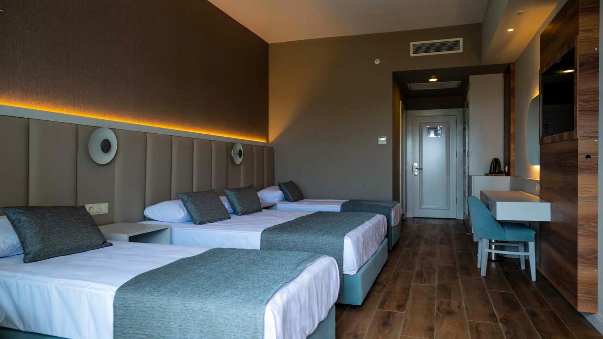Standard King Room,1631423213:JPEG
