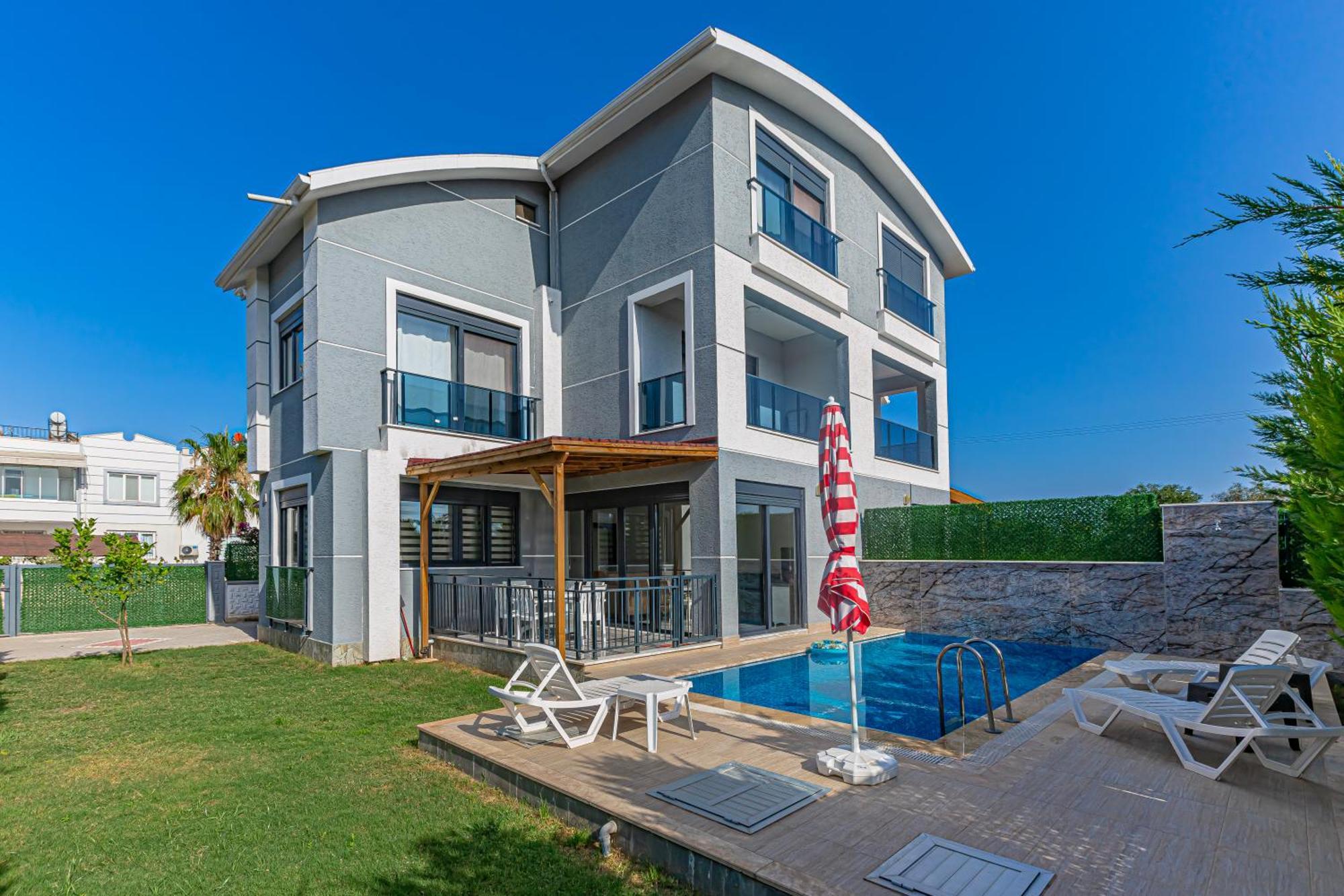 Villa Deluxe