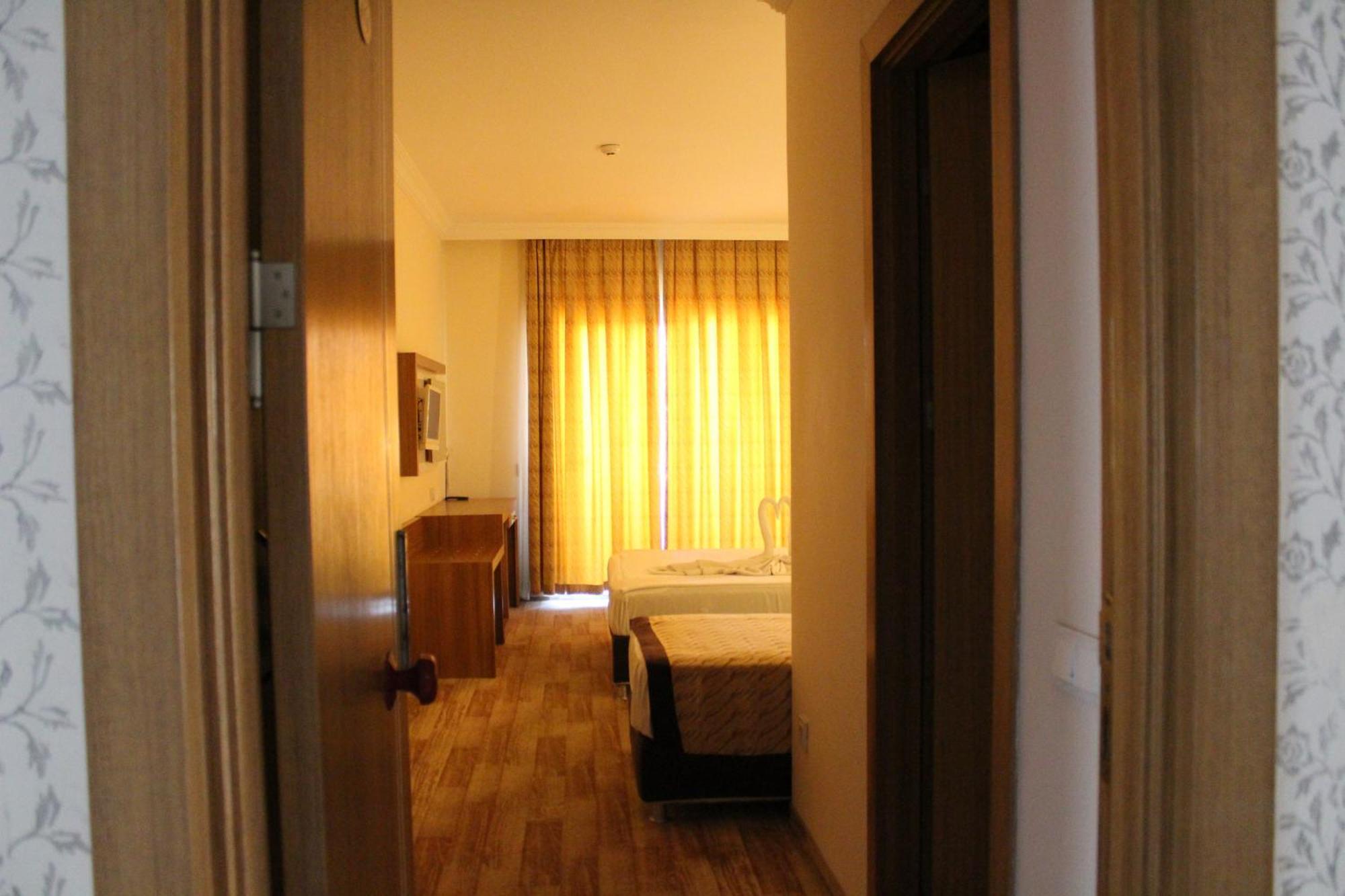 Single Room Balcony