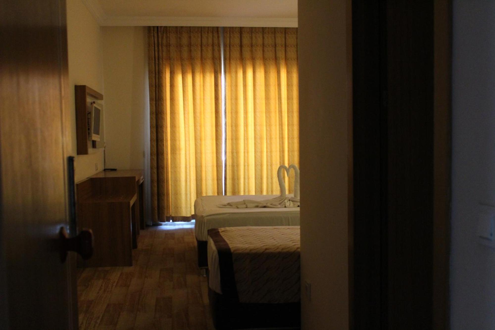 Single Room Balcony