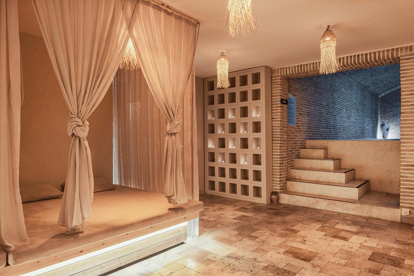 Double or Twin Room Sea View