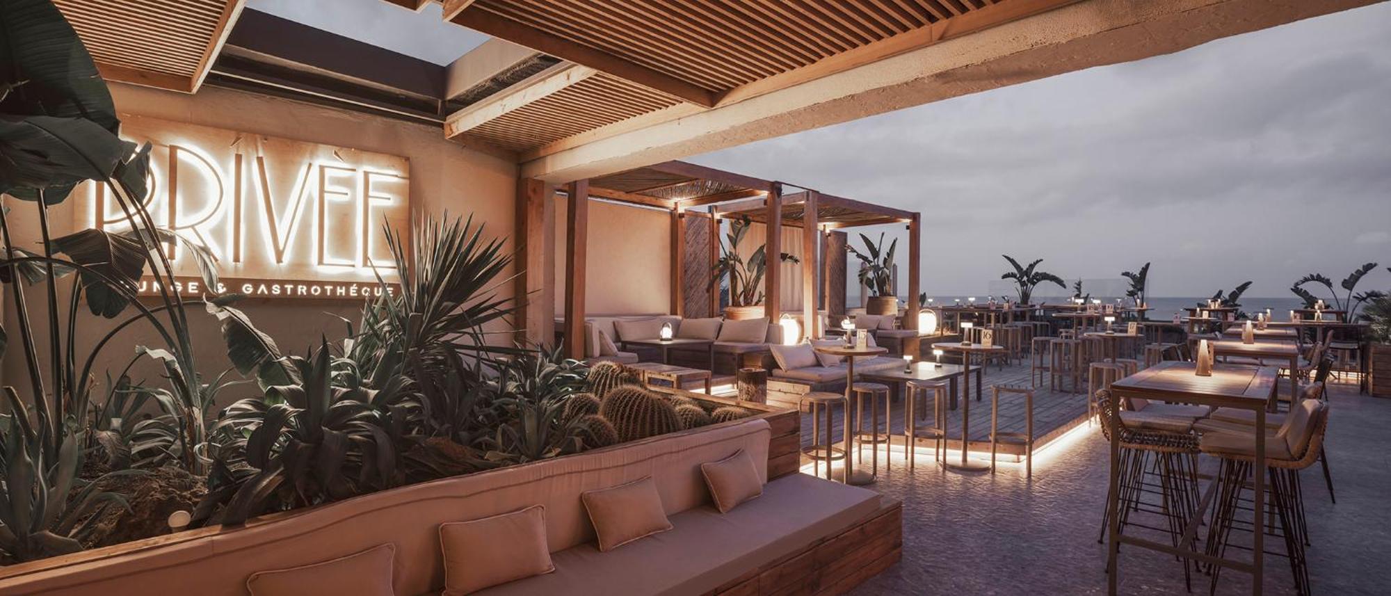 Double or Twin Room Sea View