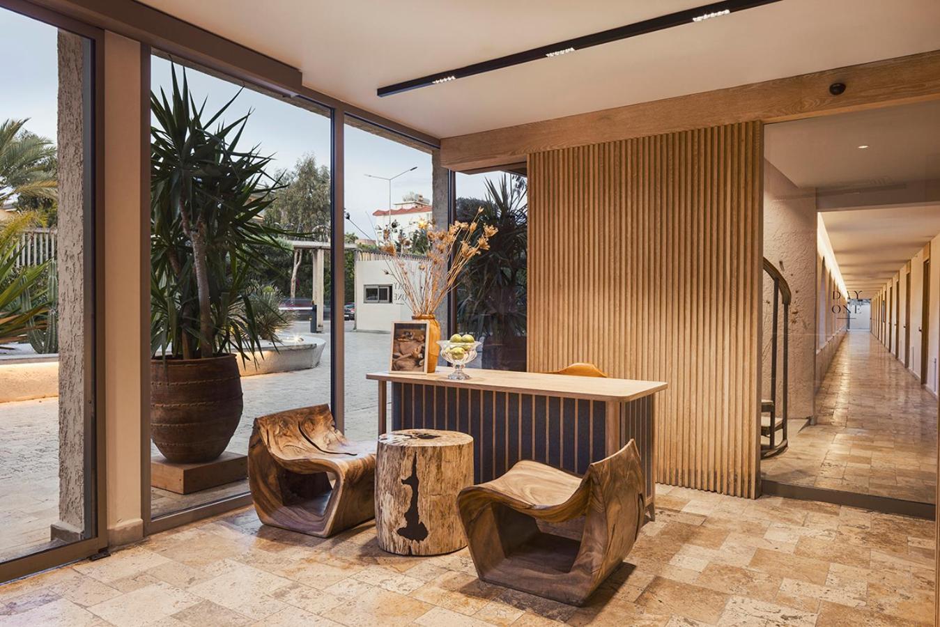 Double or Twin Room Sea View