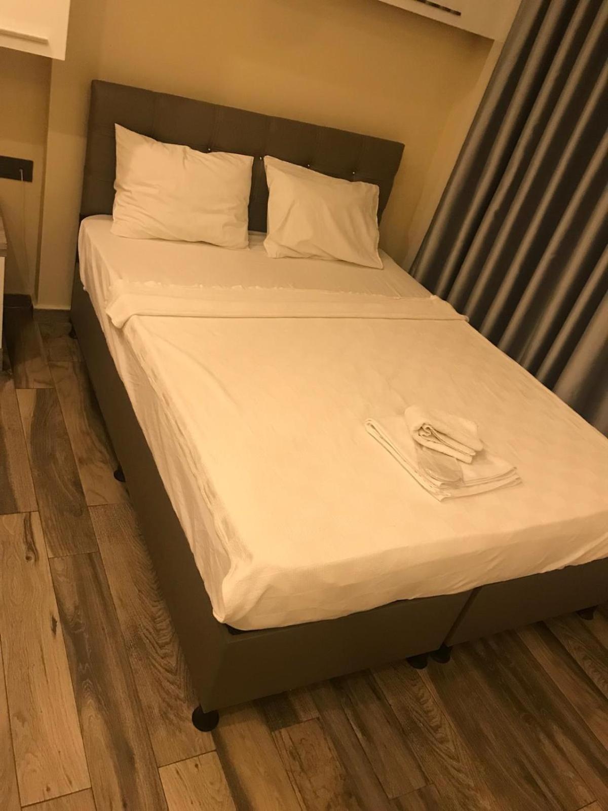 Double Room Private Bathroom