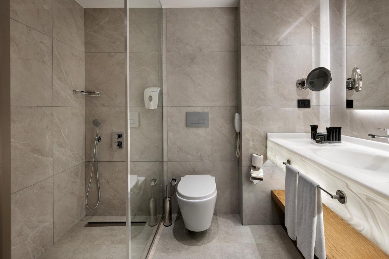 SUPERIOR STANDARD ROOM
