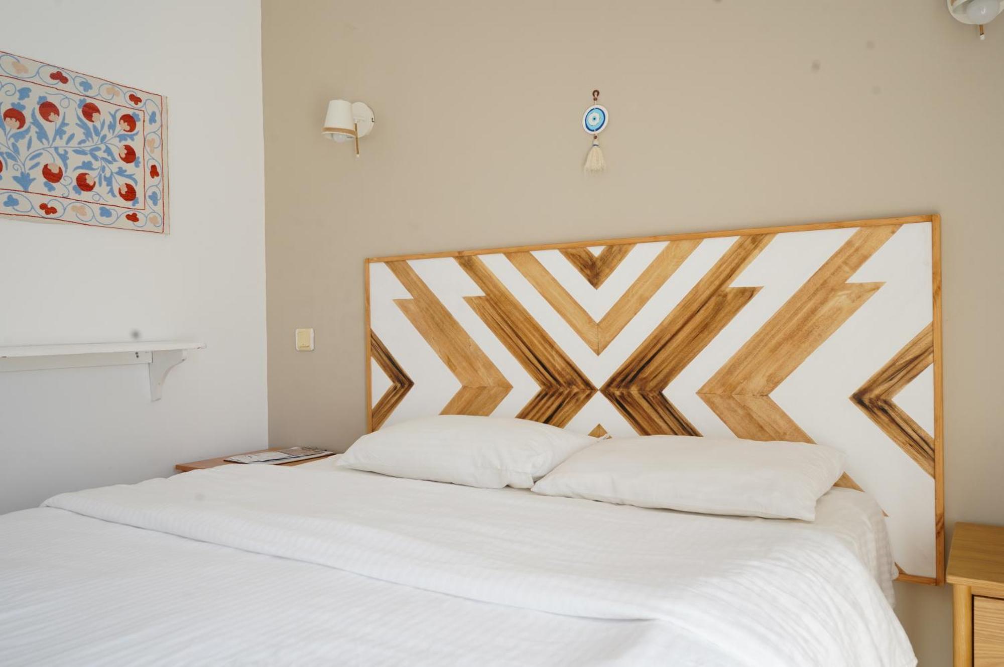 Double or Twin Room Garden View