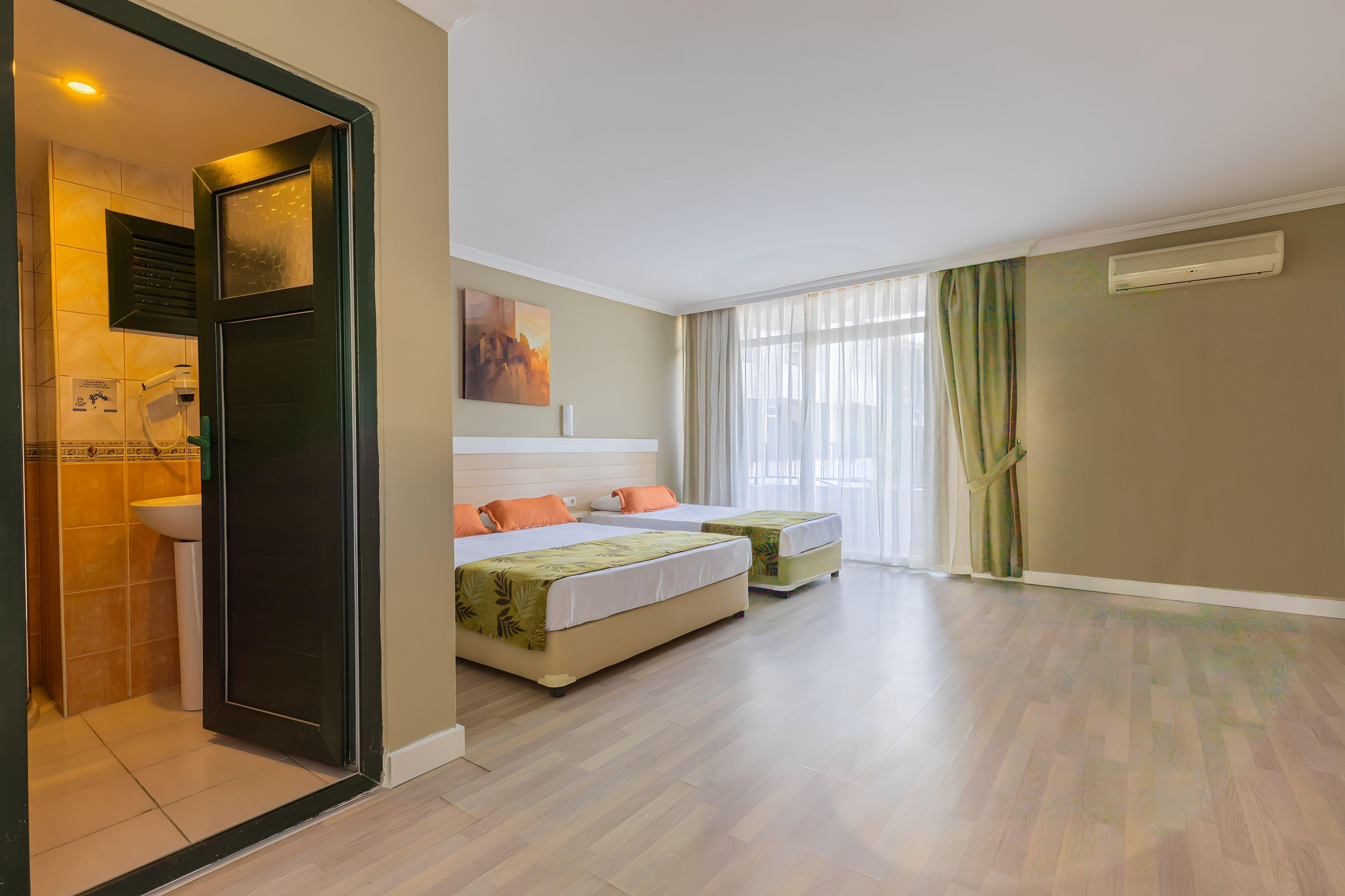 Double Room Garden View