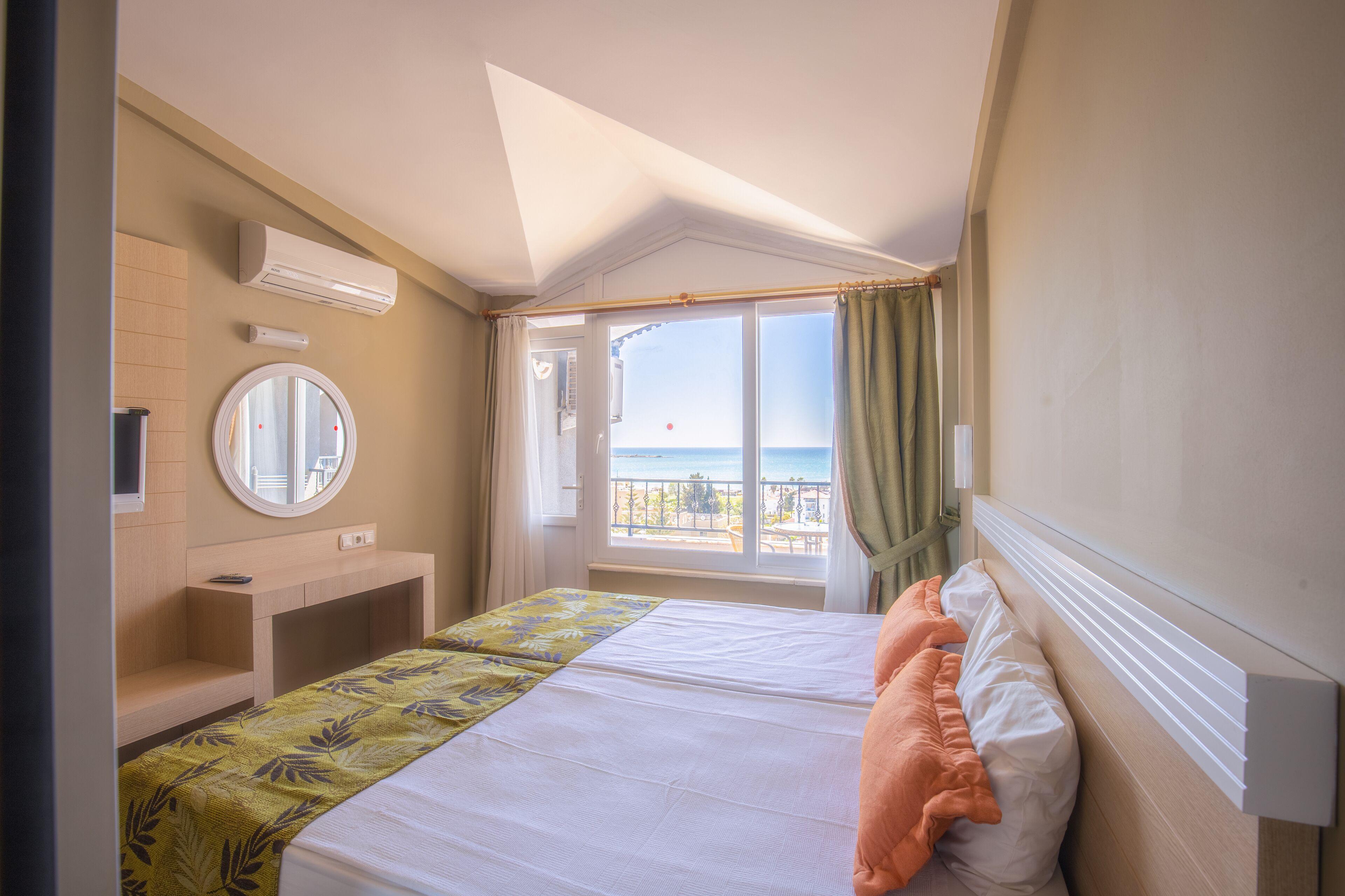 Double Room Balcony Sea View