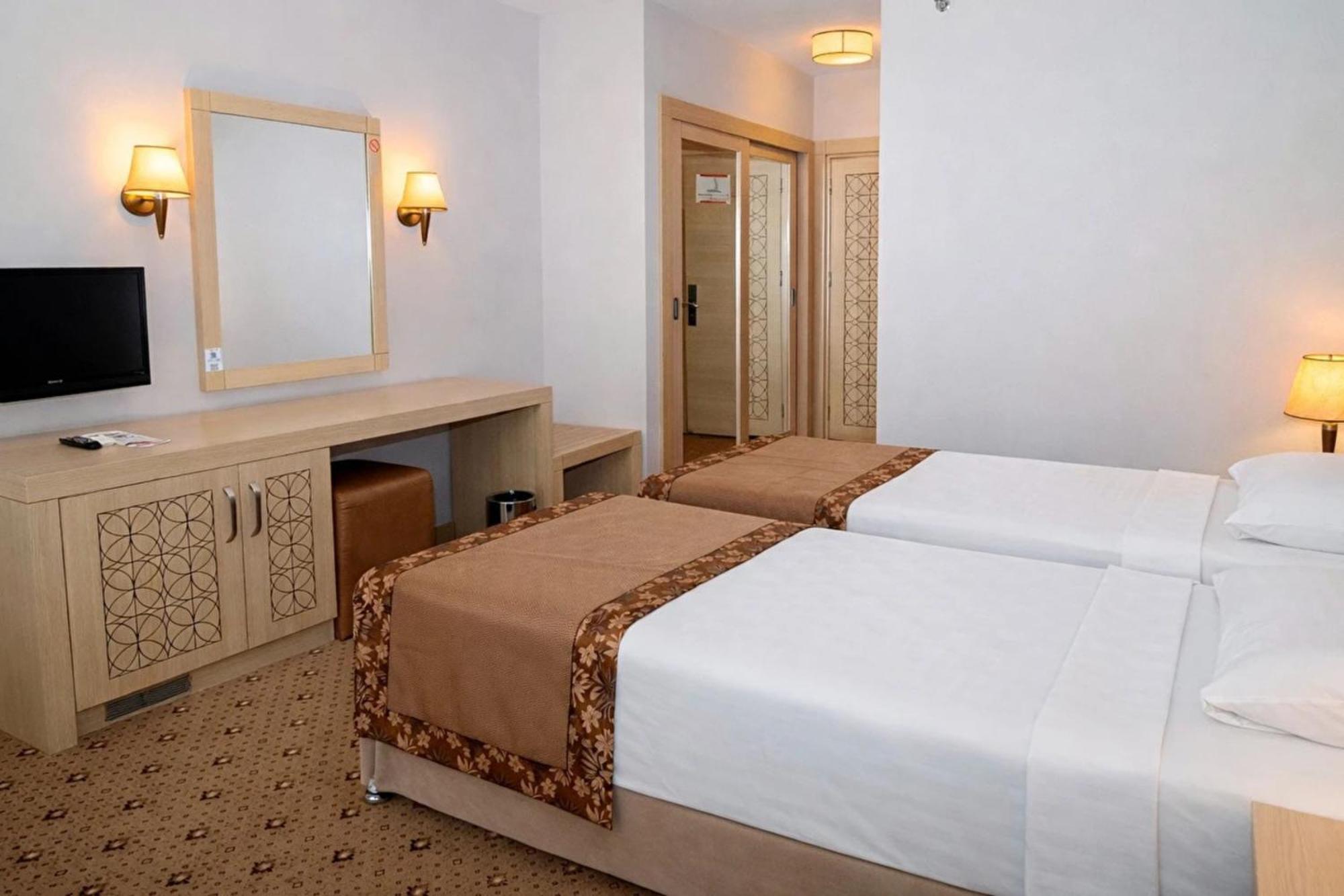 Standard Double or Twin Room with Balcony,1742734813:JPEG