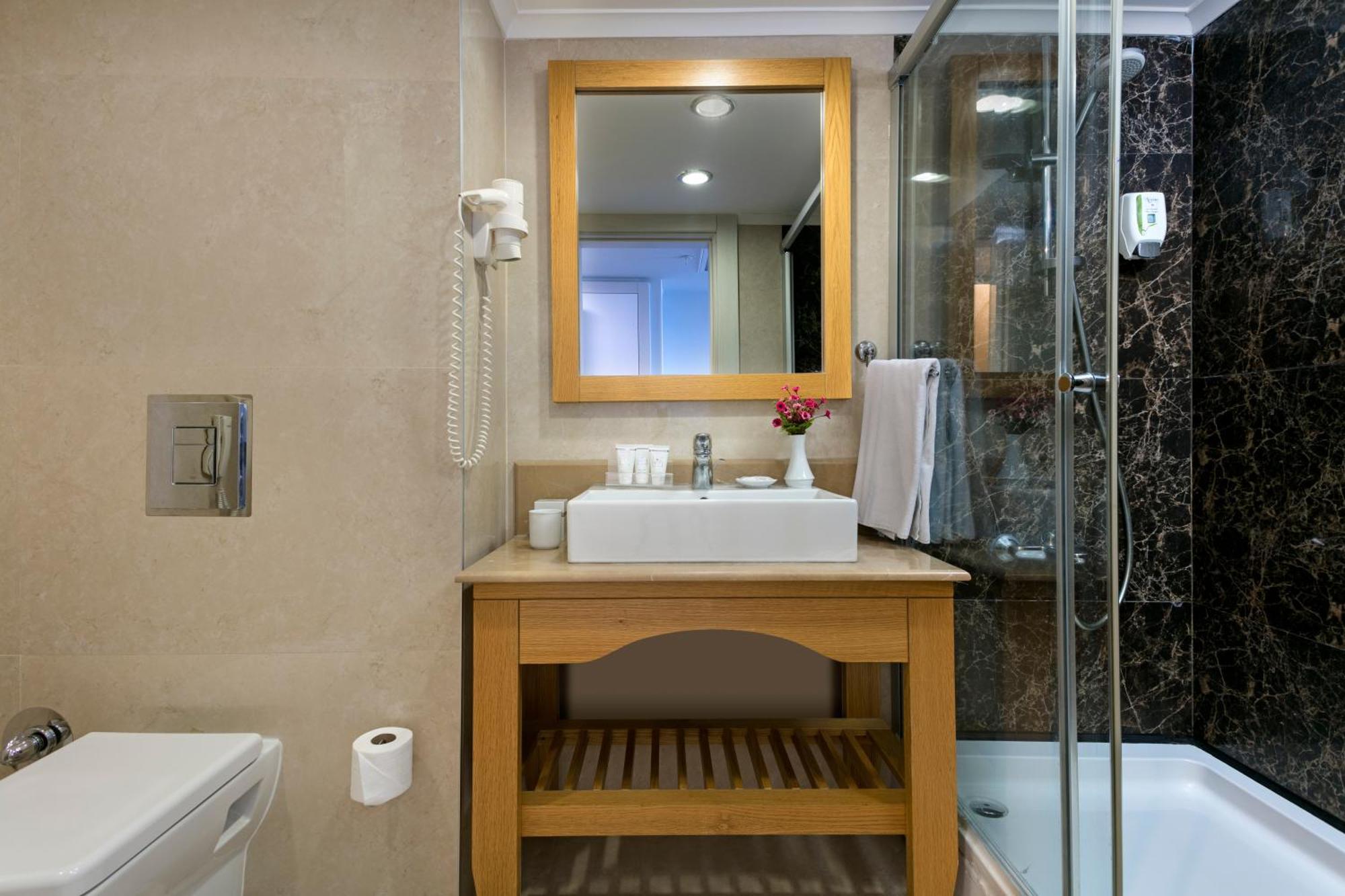 Economy Double Room