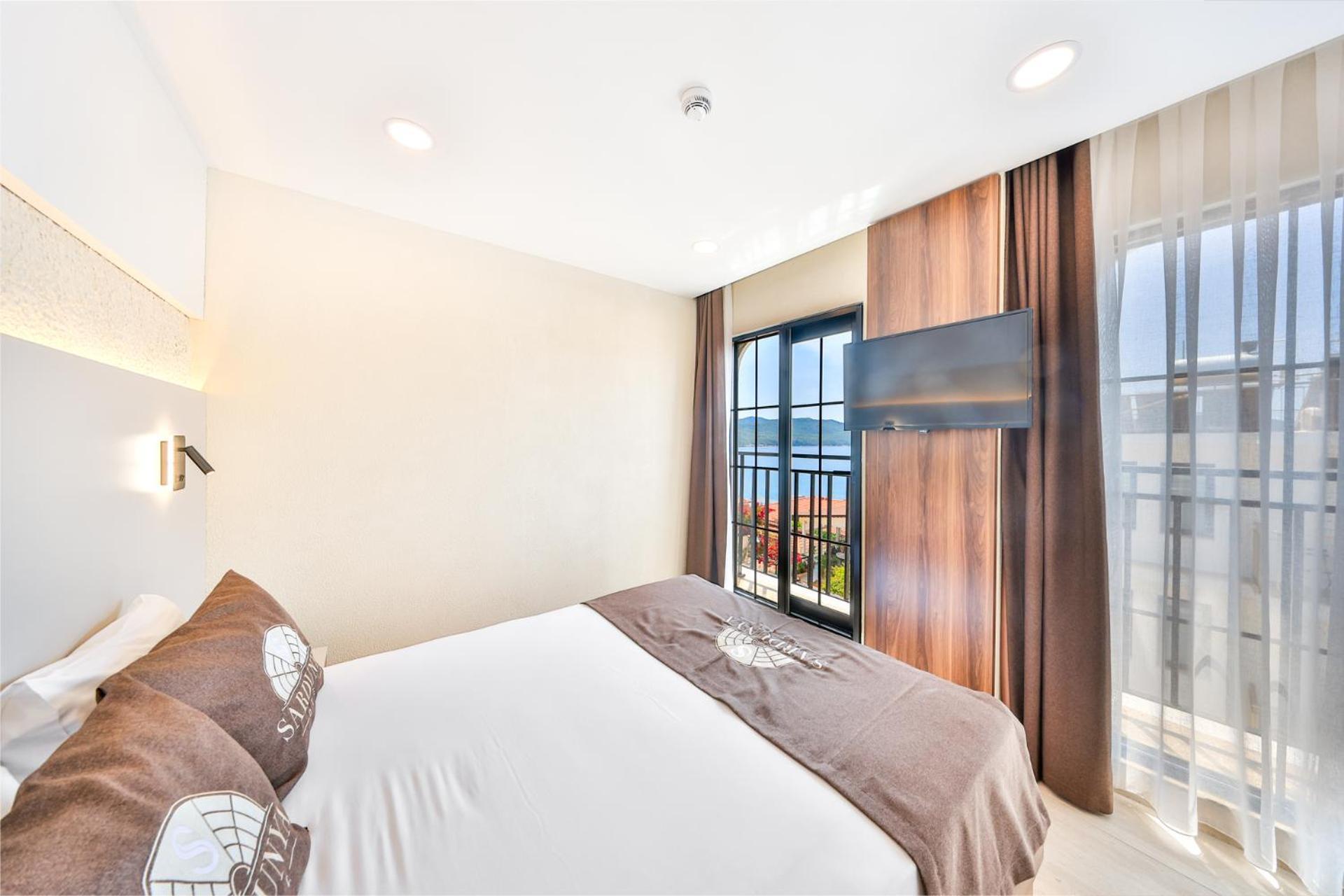 Double Room Garden View