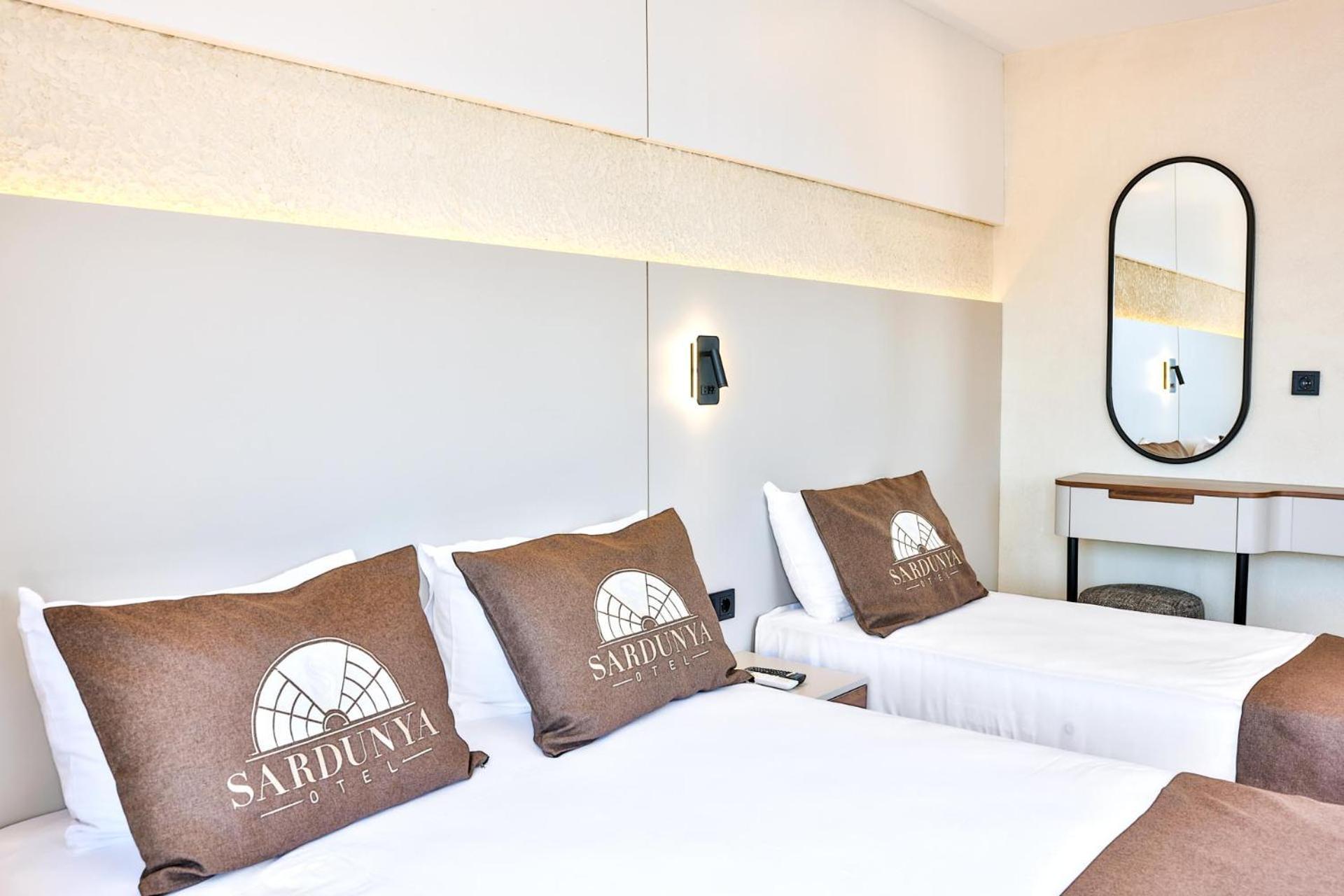 Triple Room