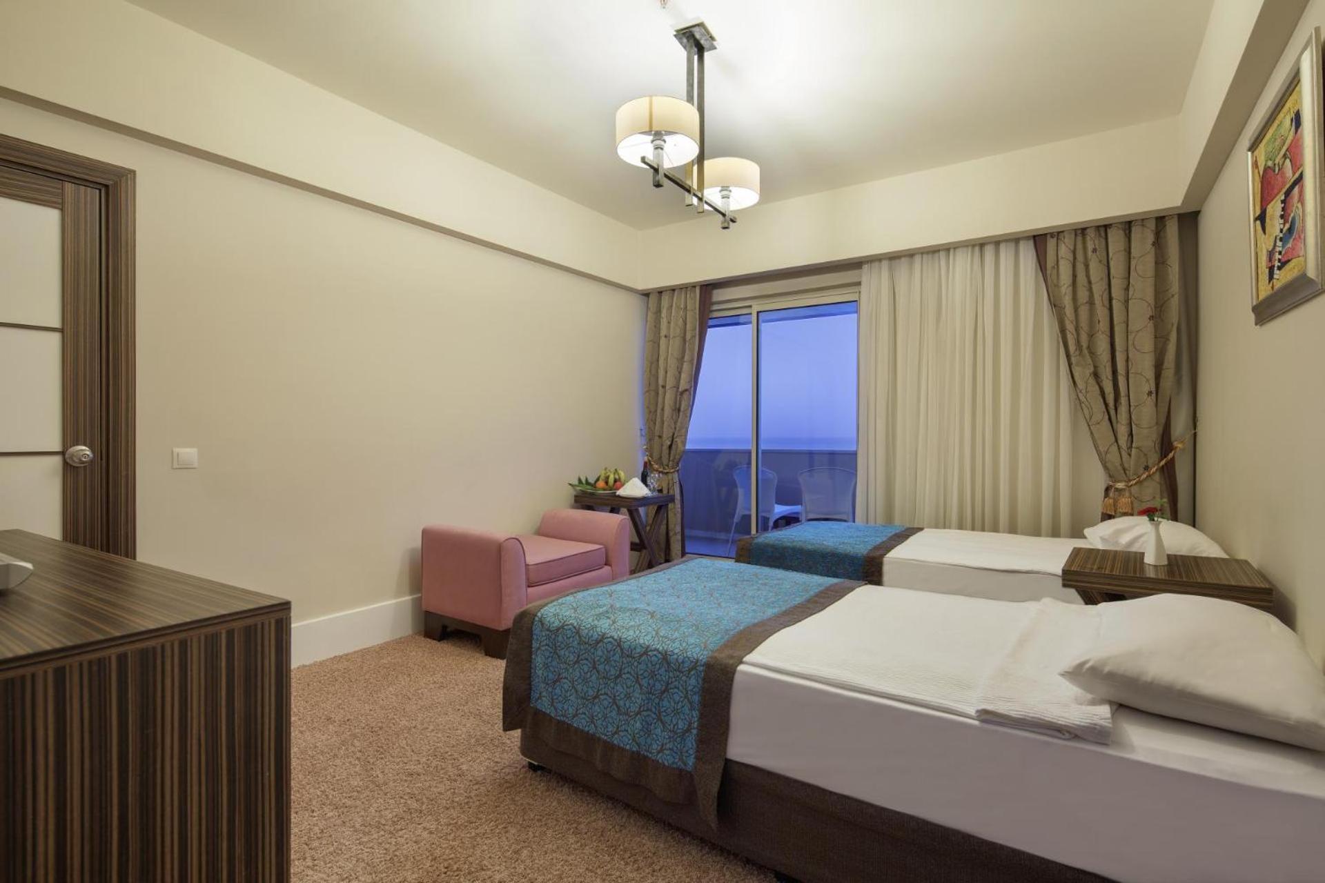 Standard Double or Twin Room Land View