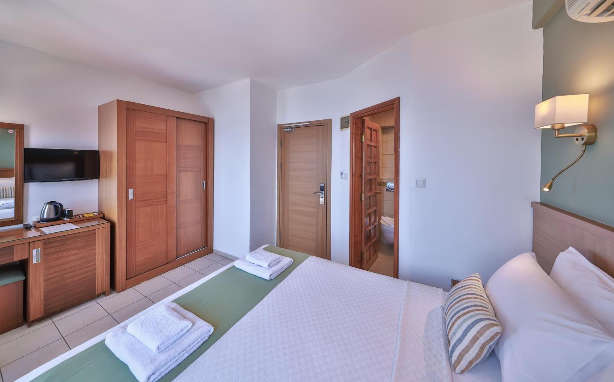 Deluxe Double Room Sea View