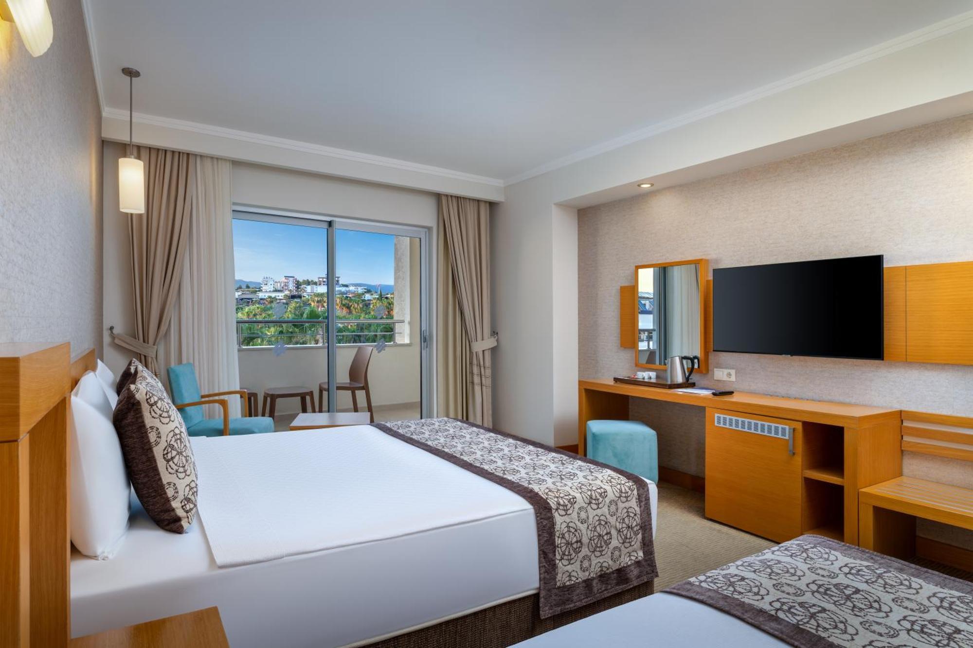 Standard Room Land View