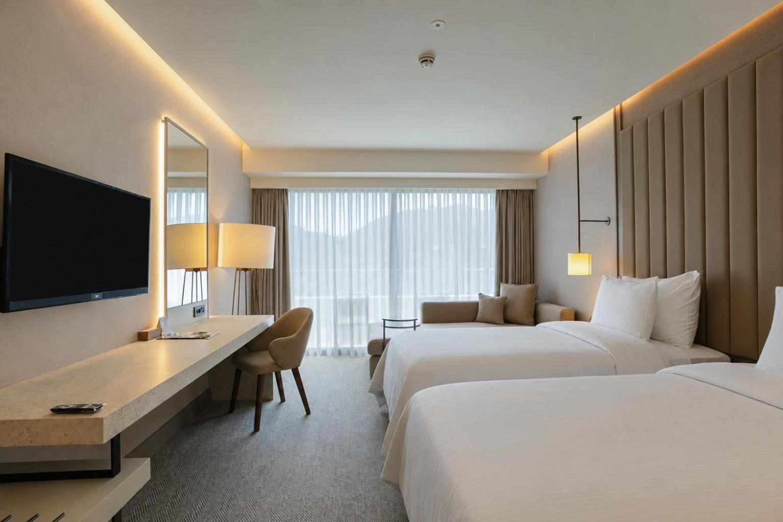 Deluxe Double or Twin Room Garden View