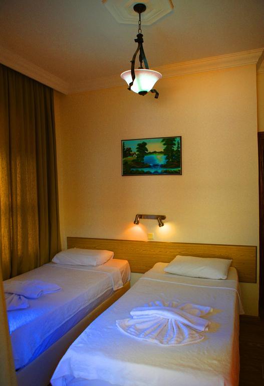 One-Bedroom Apartment (4 Adults),1127219292:JPEG