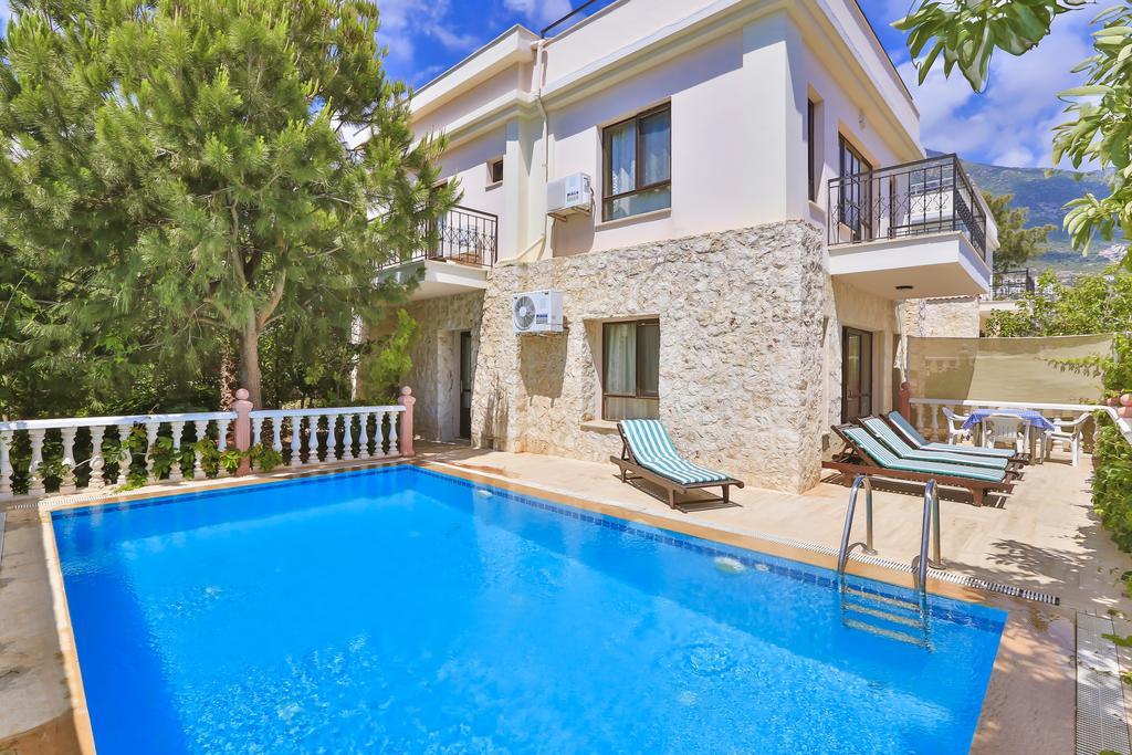 Three-Bedroom Villa Private Pool