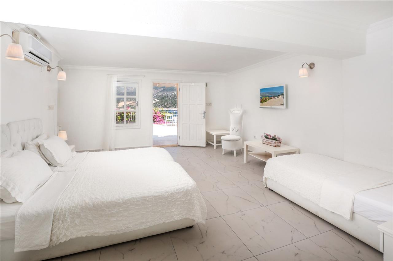Double Room Balcony Sea View