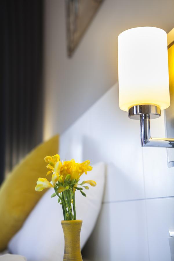 Standard Room,925153090:JPEG