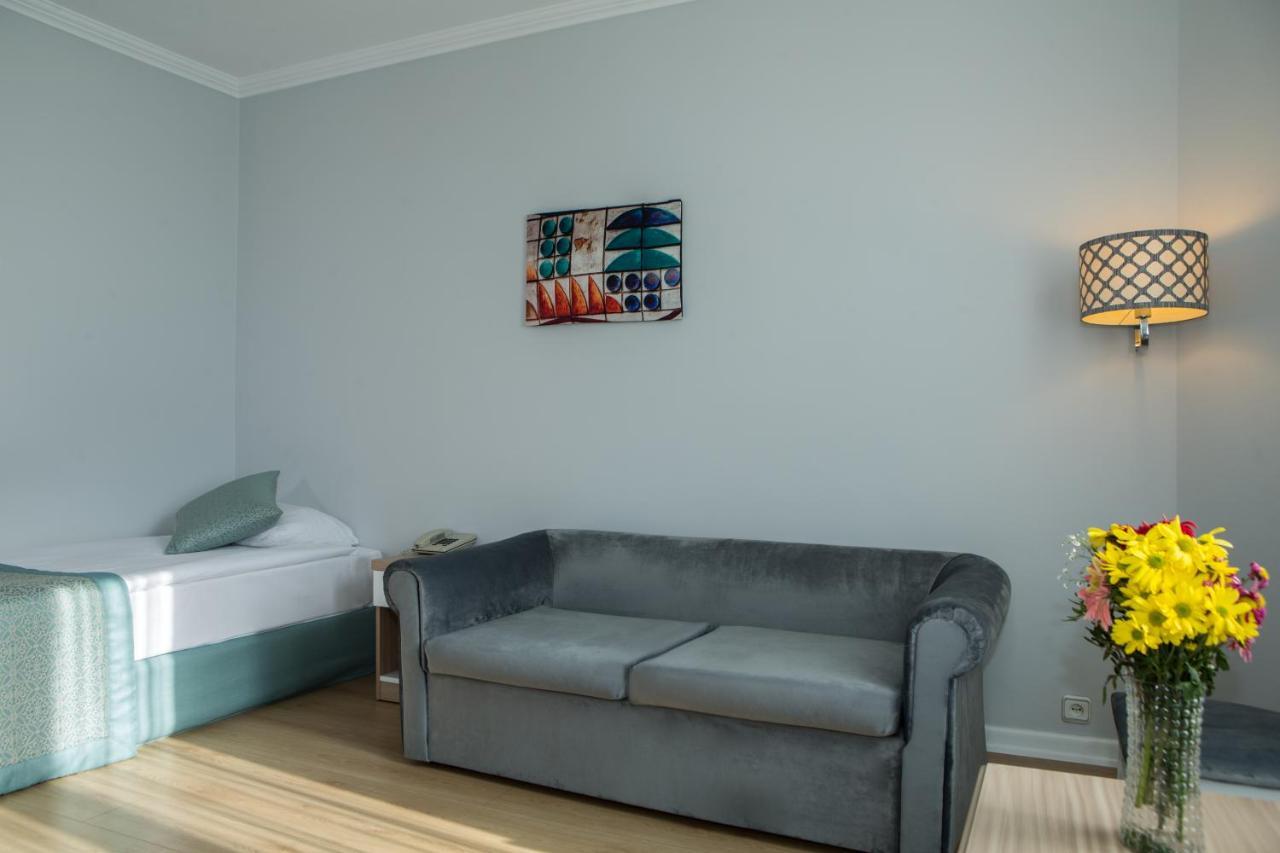 Corner Suite with Sea View,1662400481:JPEG